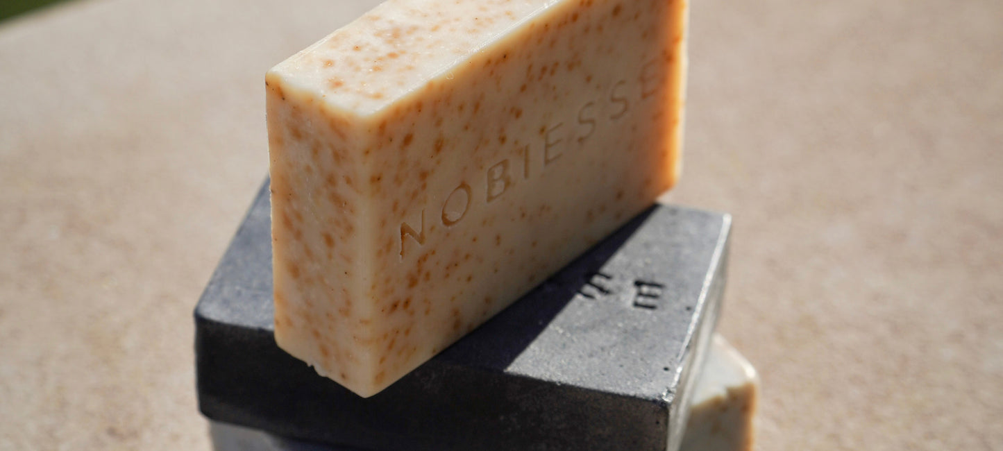 Cold-Process Soaps and Natural Fragrances: A Healthier Choice for a Longevity Lifestyle